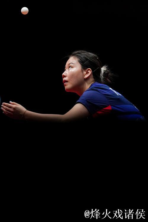 乒超联赛女团争冠战：深圳大学3-1力克山东鲁能捧杯